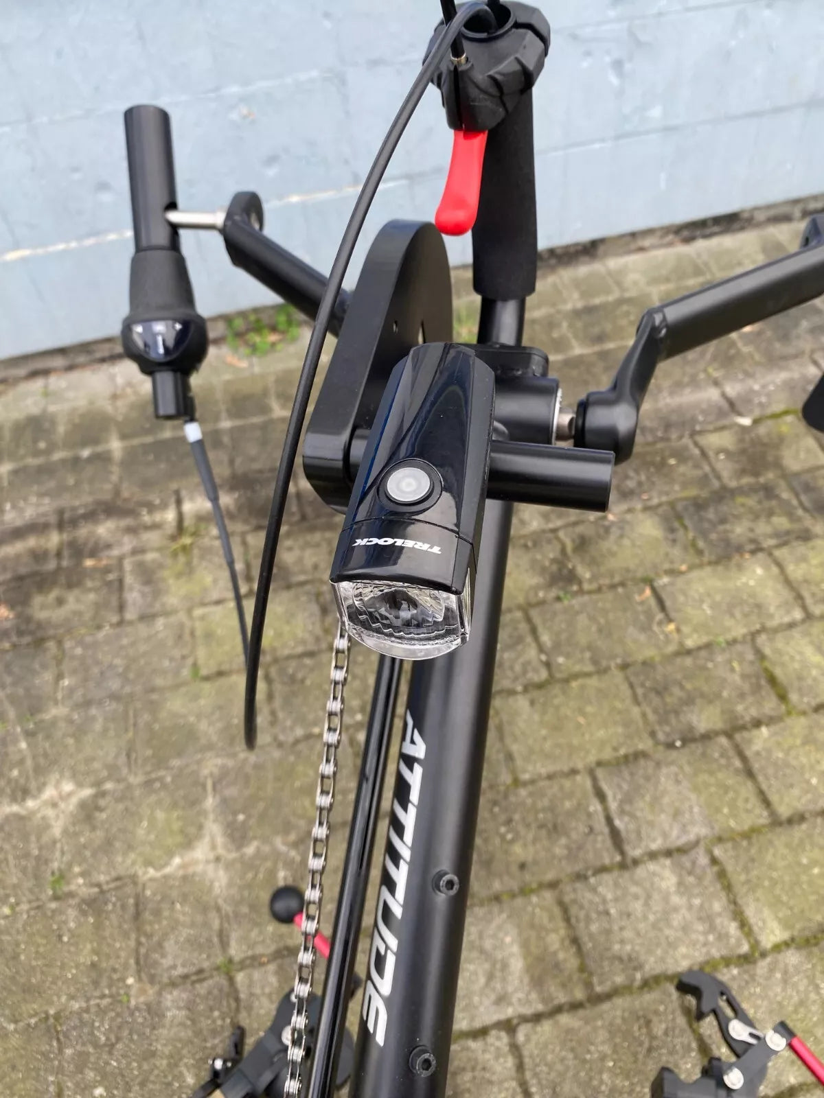 Handbike Attitude Manual Rollstuhl Zuggerät Trainingsbike Kraft und Ausdauer