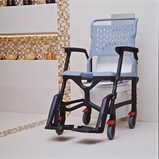 Dusch- und Toilettenrollstuhl Careline Juno – faltbar & leicht für maximale Flexibilität