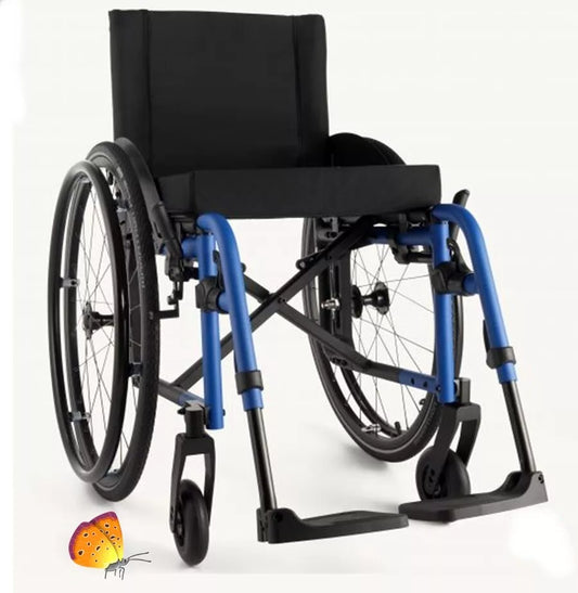 Küschall Compact Attract – Adaptivrollstuhl / Aktivrollstuhl faltbar