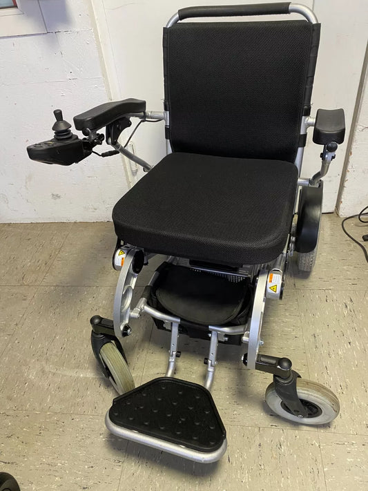 Elektrorollstuhl Freedom Chair A08L – faltbar, leicht, robust – gebraucht