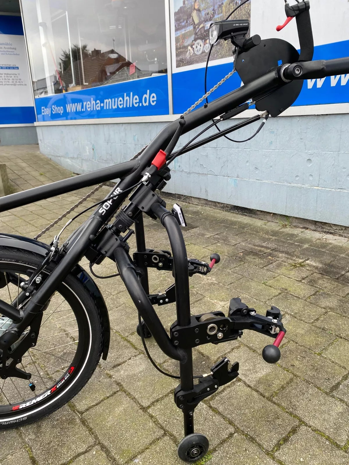 Handbike Attitude Manual Rollstuhl Zuggerät Trainingsbike Kraft und Ausdauer