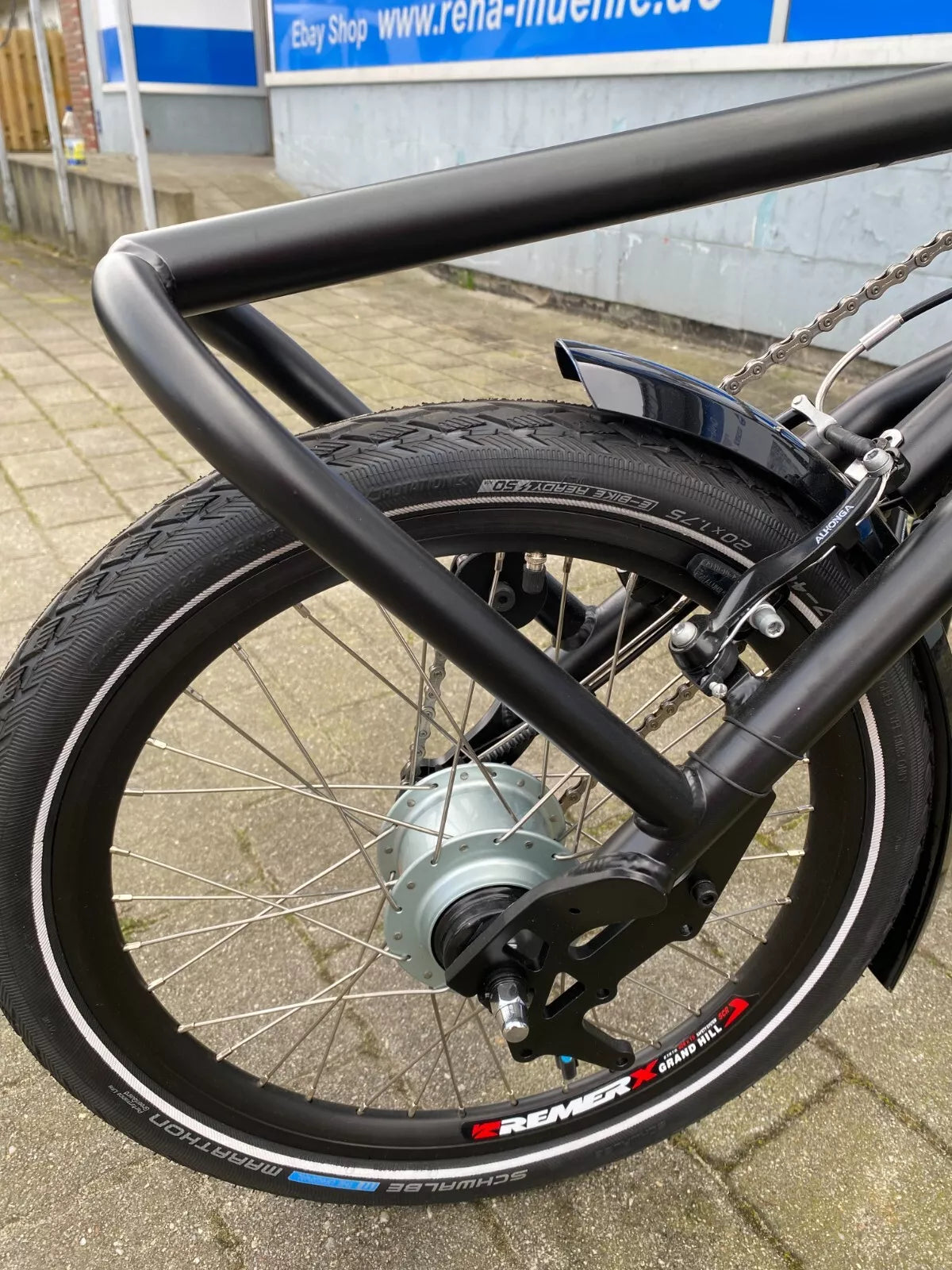 Handbike Attitude Manual Rollstuhl Zuggerät Trainingsbike Kraft und Ausdauer